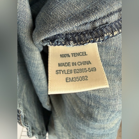 Bella Dahl Chambray Popover Shirt Blue Tencel Half Button Top Pockets Women M - Picture 5 of 5